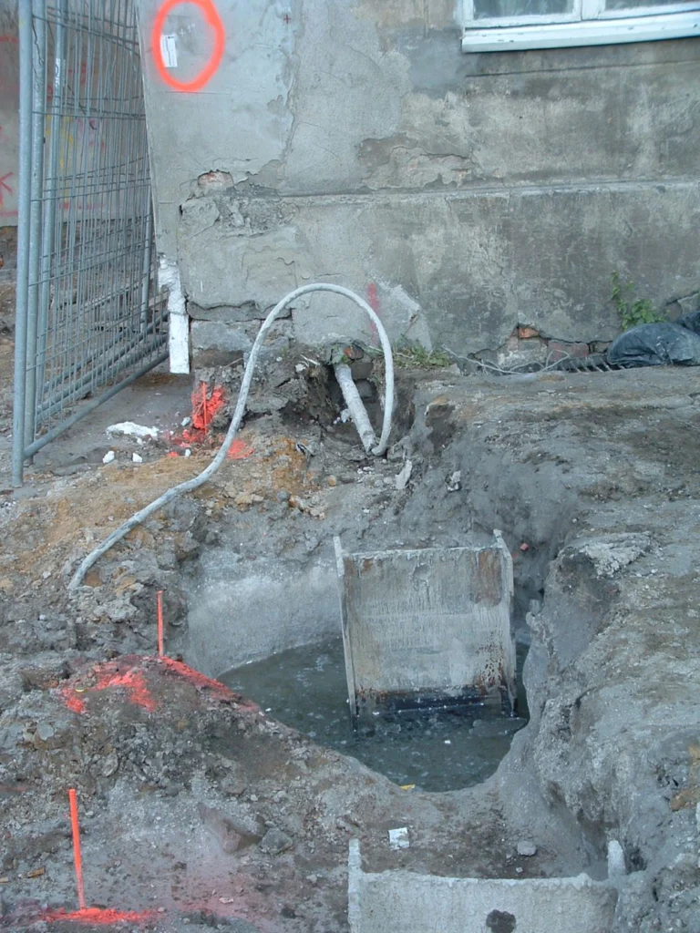 Wygrodzenie wykopu fundamentowego w technologii jet-grouting i obudowy berlińskiej – budynek mieszkalny, zdjęcie 5 z 5
